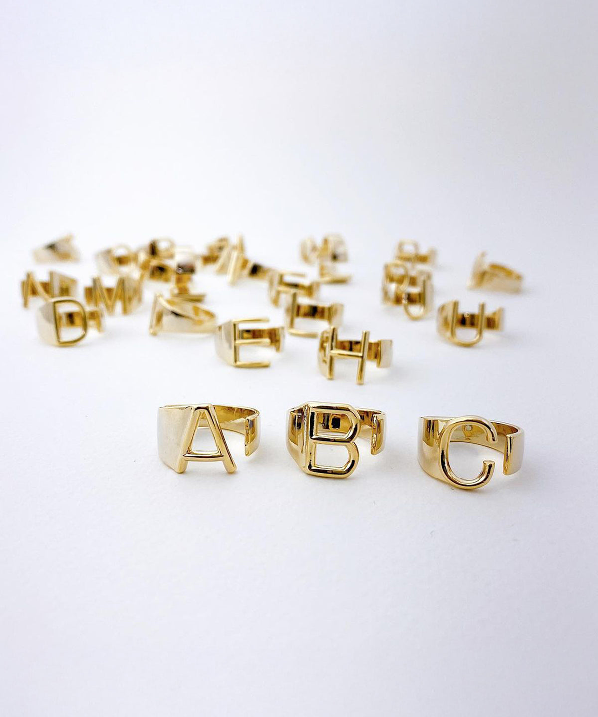 【earyear】Initial Volume Ring　Silver&Gold A～Z