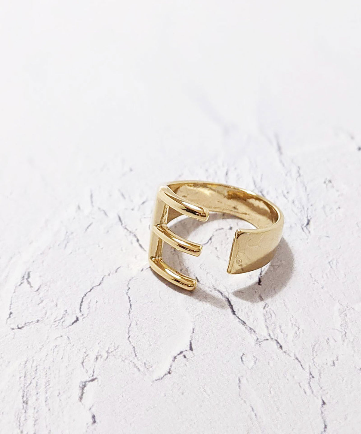 【earyear】Initial Volume Ring　Silver&Gold A～Z