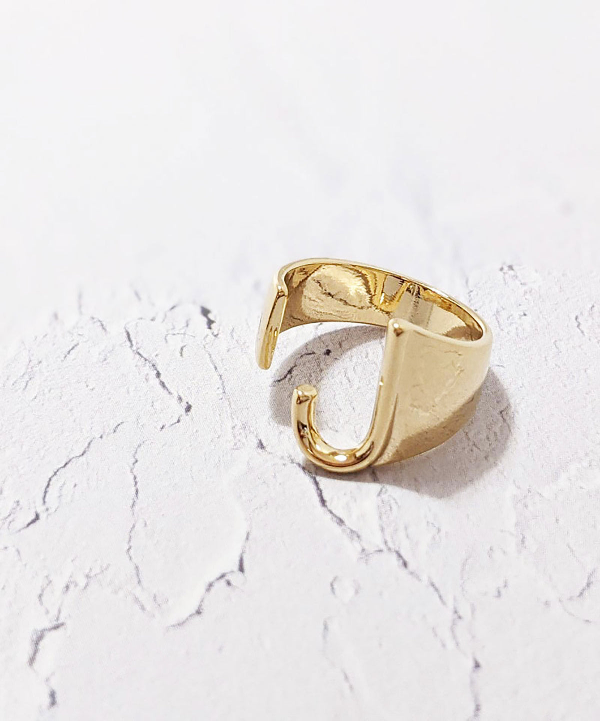 【earyear】Initial Volume Ring　Silver&Gold A～Z