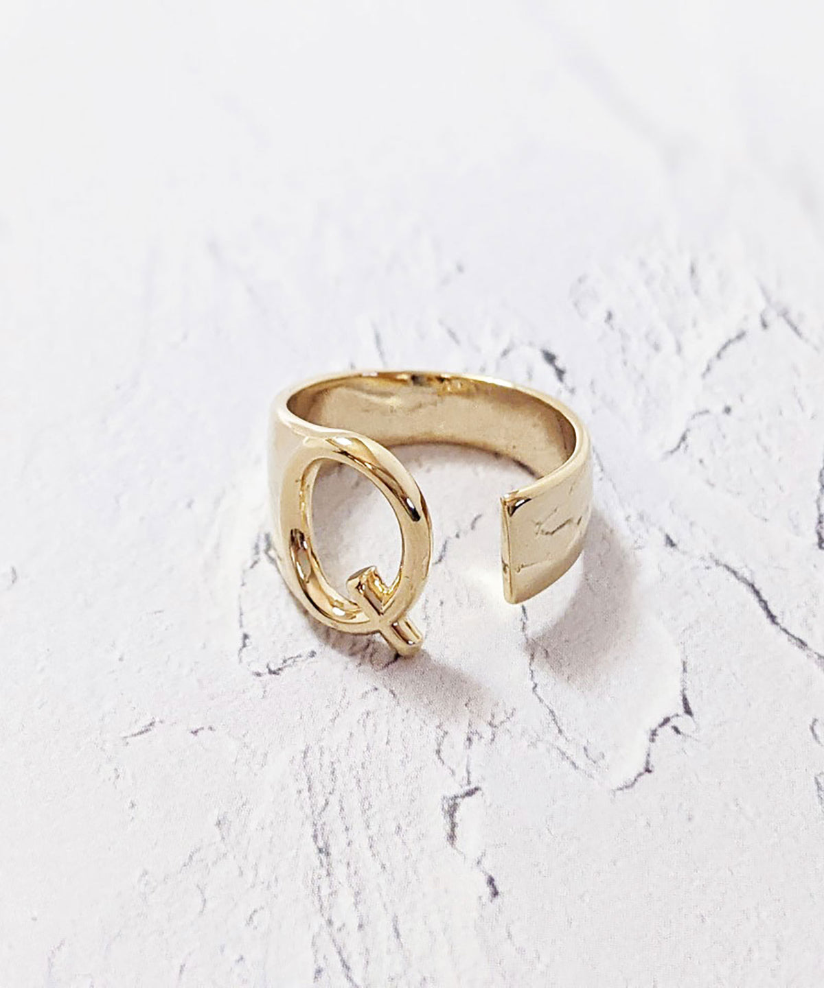 【earyear】Initial Volume Ring　Silver&Gold A～Z