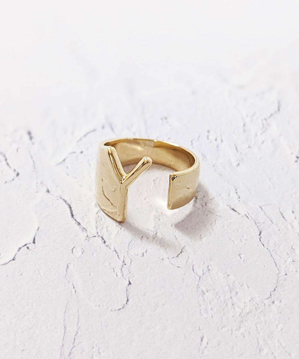 【earyear】Initial Volume Ring　Silver&Gold A～Z