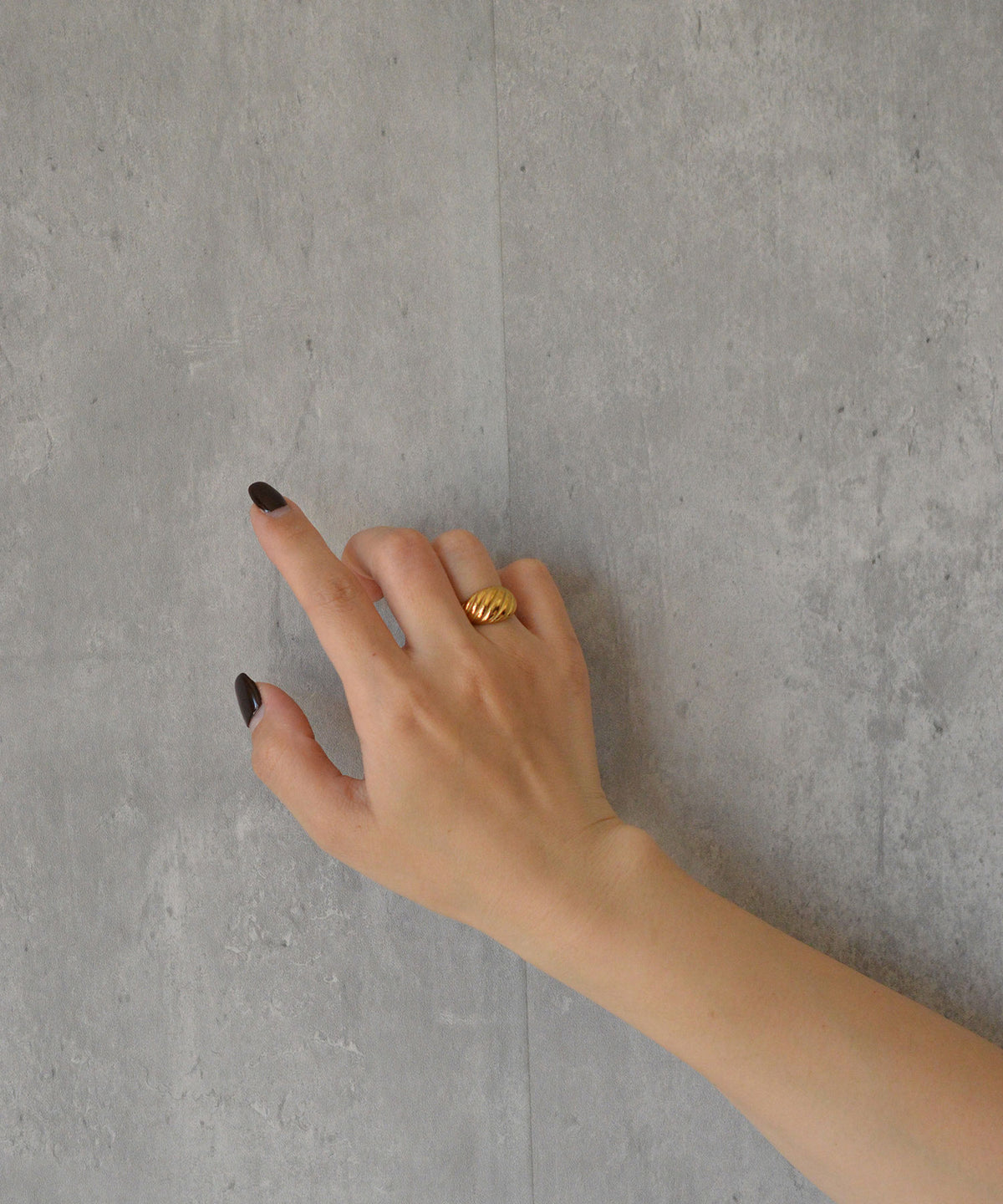 【earyear】Petite Croissant design peti Volume Ring