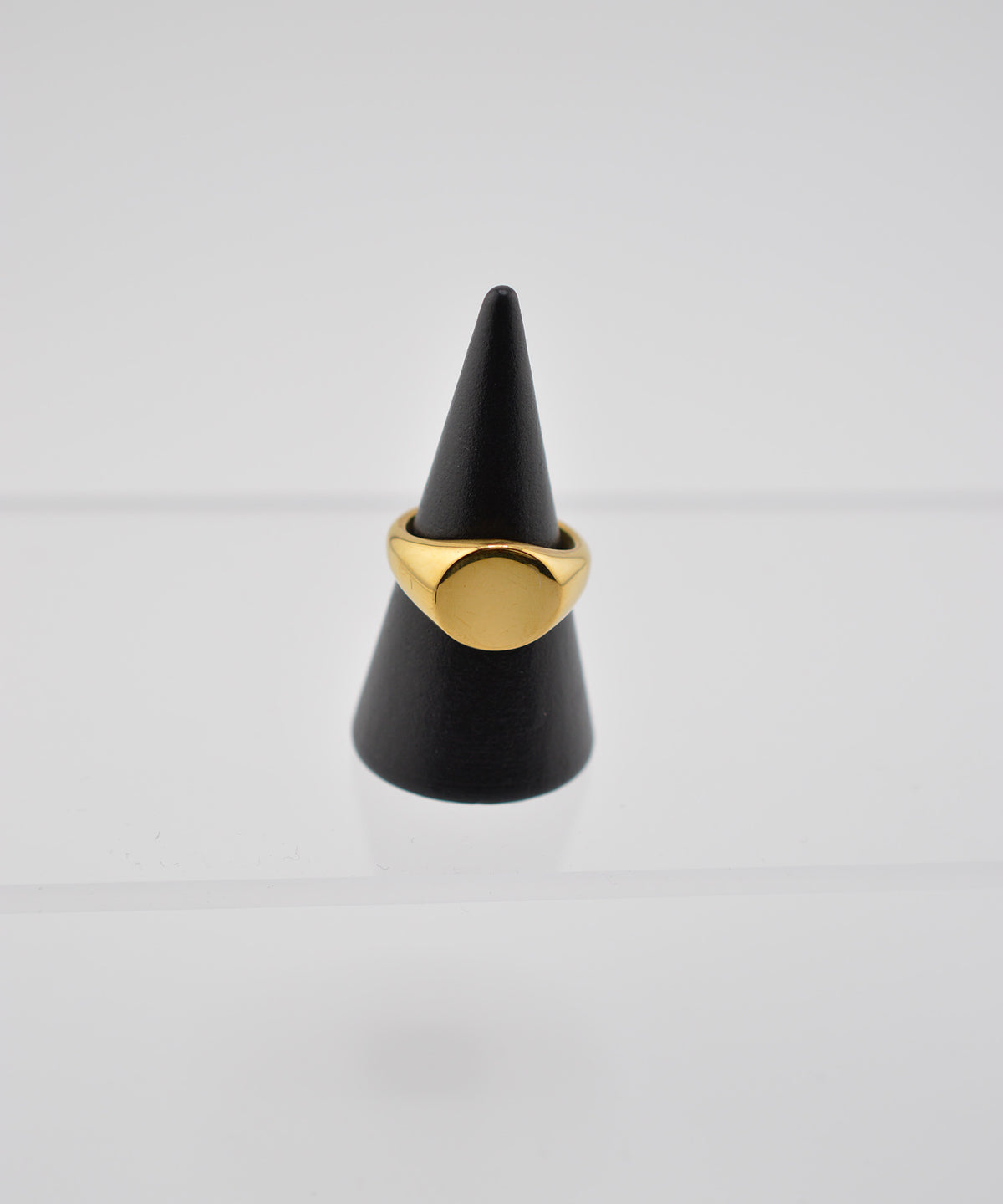 【earyear】Oval Crest design peti Volume Ring