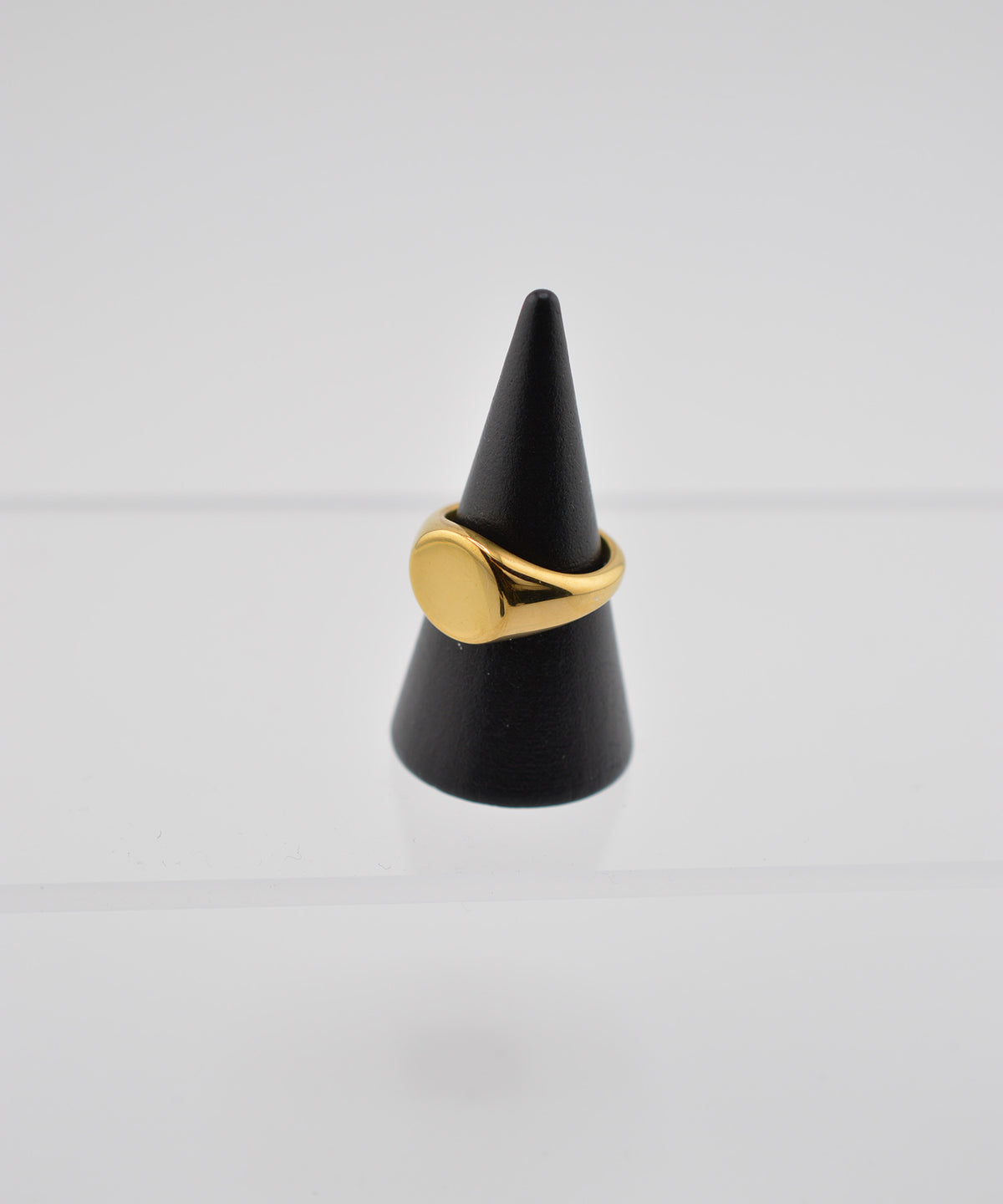 【earyear】Oval Crest design peti Volume Ring