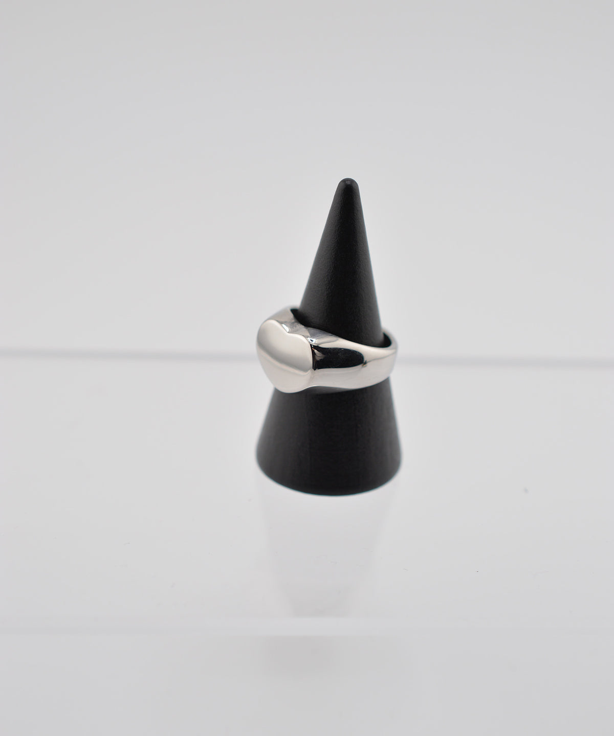 【earyear】Puffy Heart design peti Volume Ring