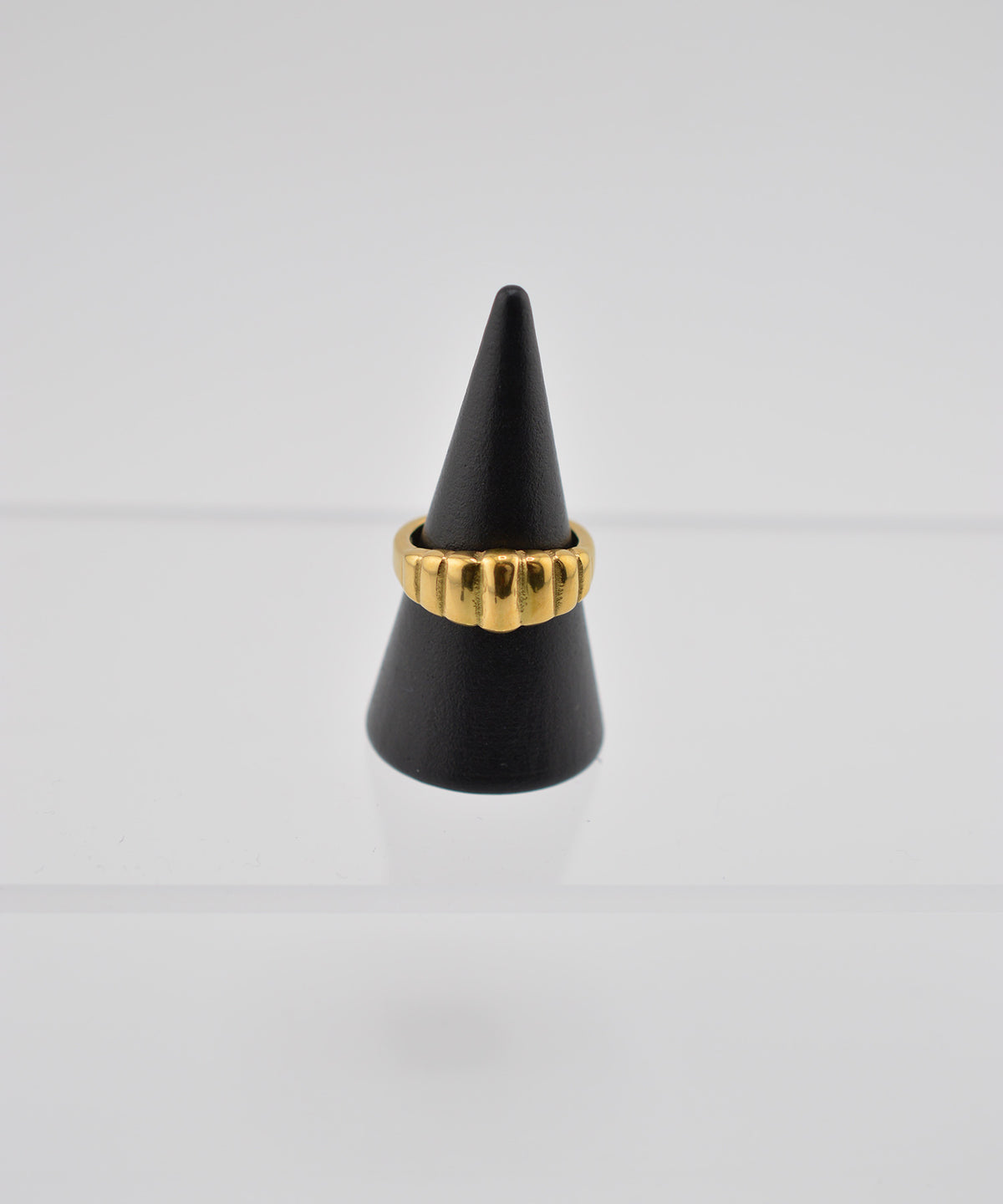 【earyear】Ribbed Dome design peti Volume Ring