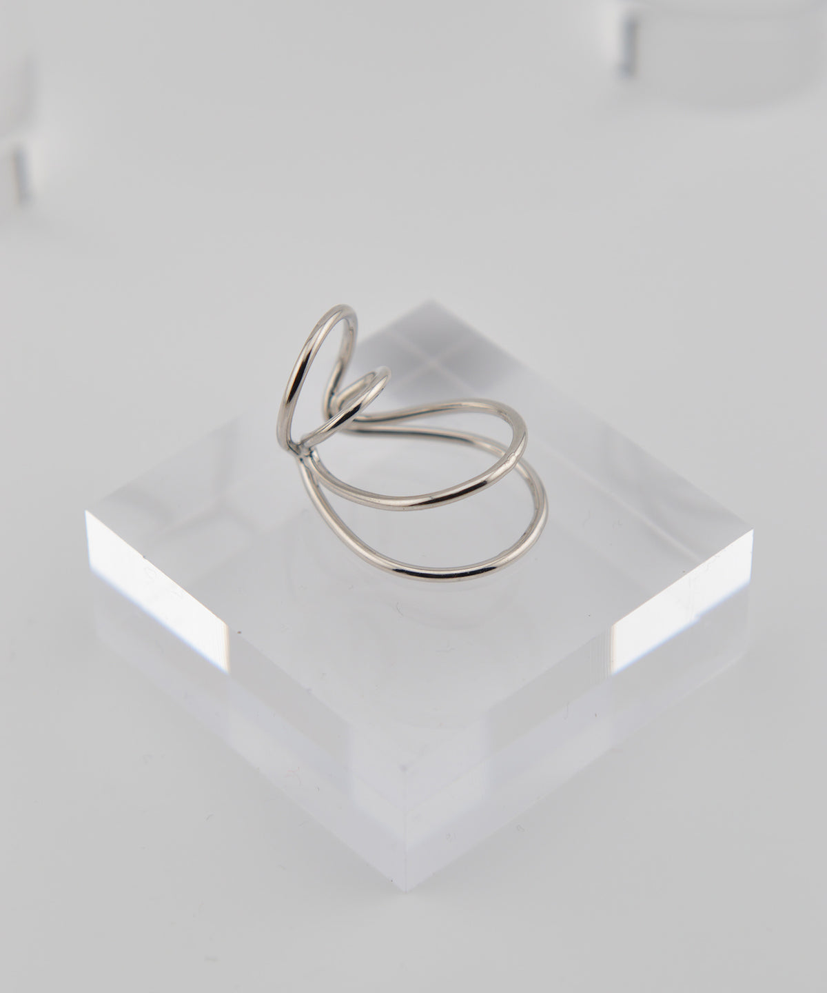 【earyear】Design 4 line circle Design Metal W line Hoop Ear Cuff<片耳用>