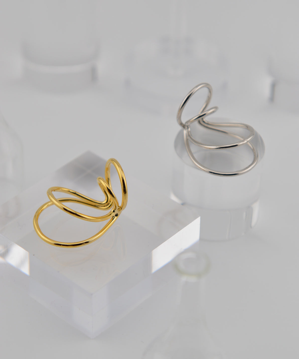 【earyear】Design 4 line circle Design Metal W line Hoop Ear Cuff<片耳用>