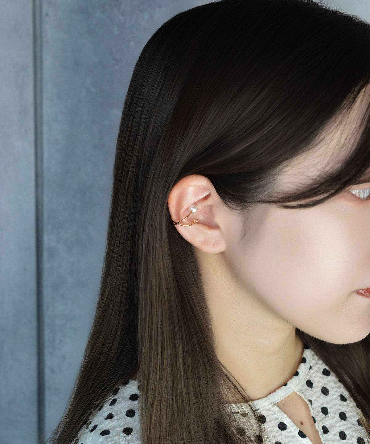 【earyear】Double Curve Pearl & Metal Spiral Ear Cuff〈片耳用〉