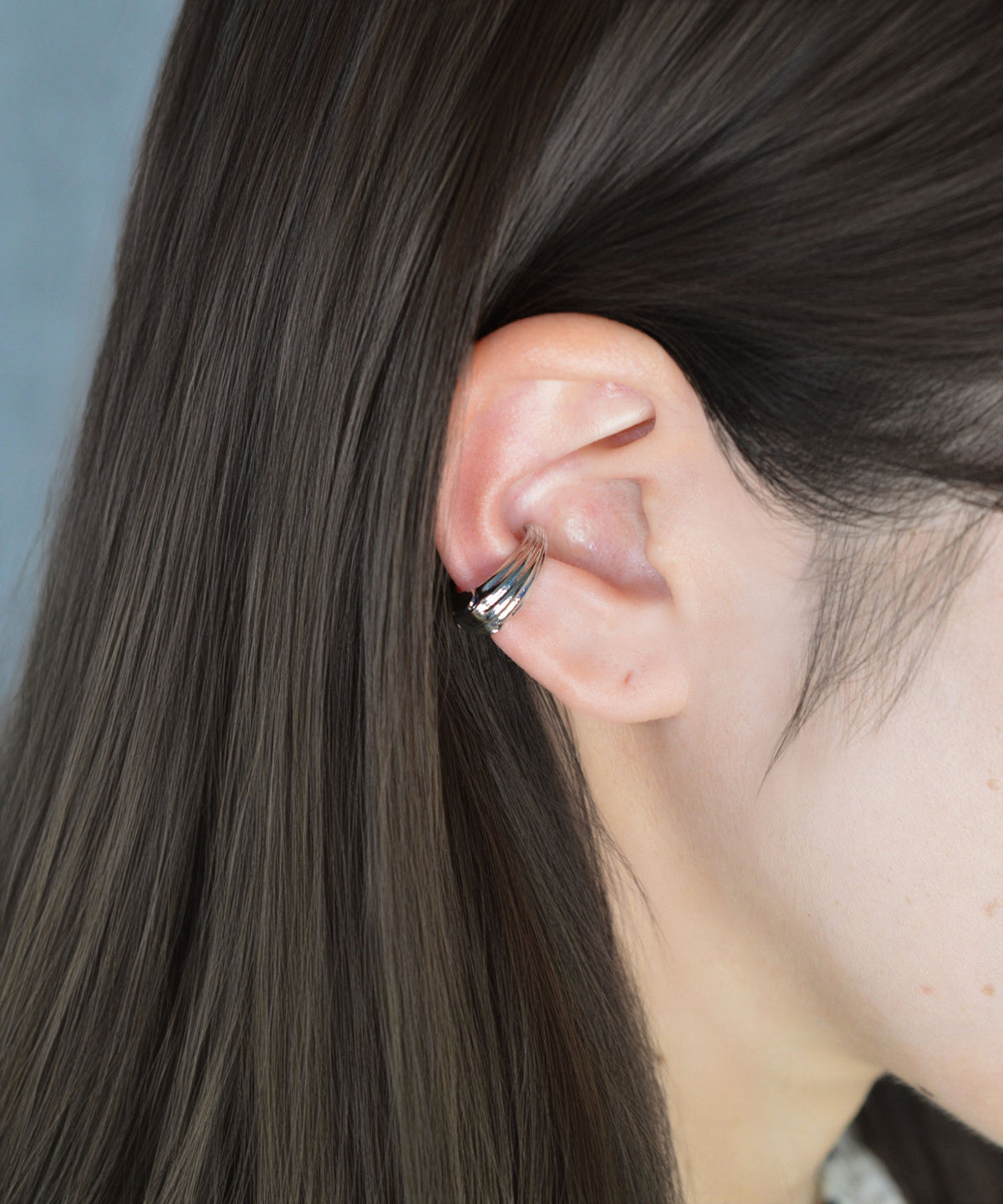 【earyear】Groove Texture Chunky Metal Ear Cuff〈片耳用〉
