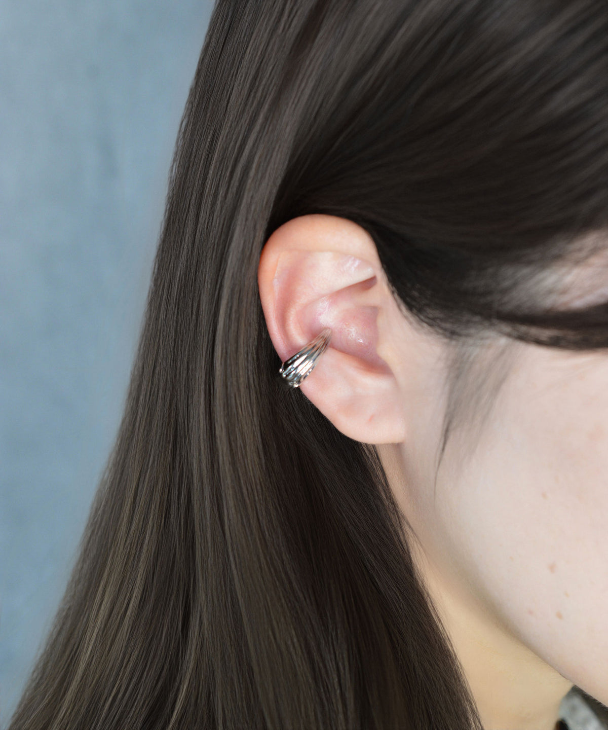 【earyear】Groove Texture Chunky Metal Ear Cuff〈片耳用〉