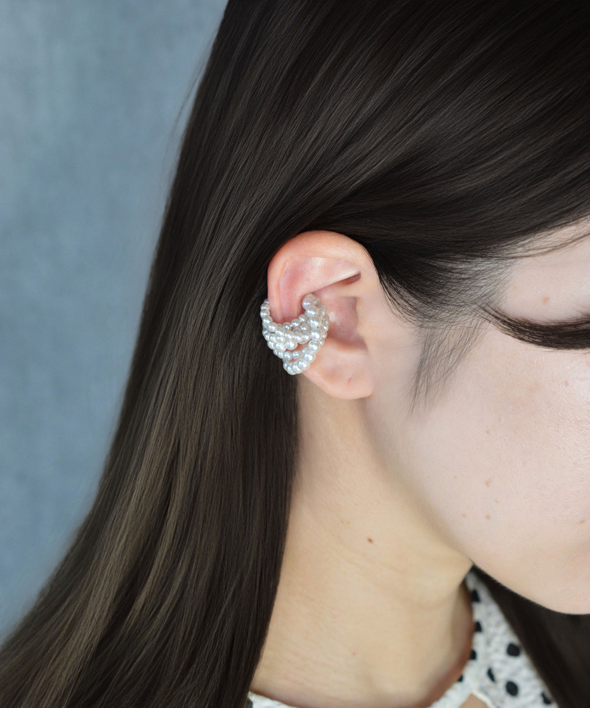 【earyear】Twist Pearl Spiral Hug Ear Cuff〈片耳用〉