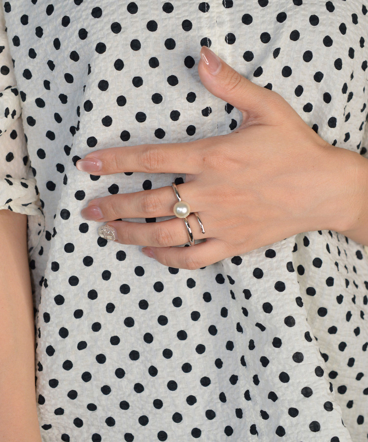 【earyear】Wave Pearl Design Double Finger Ring