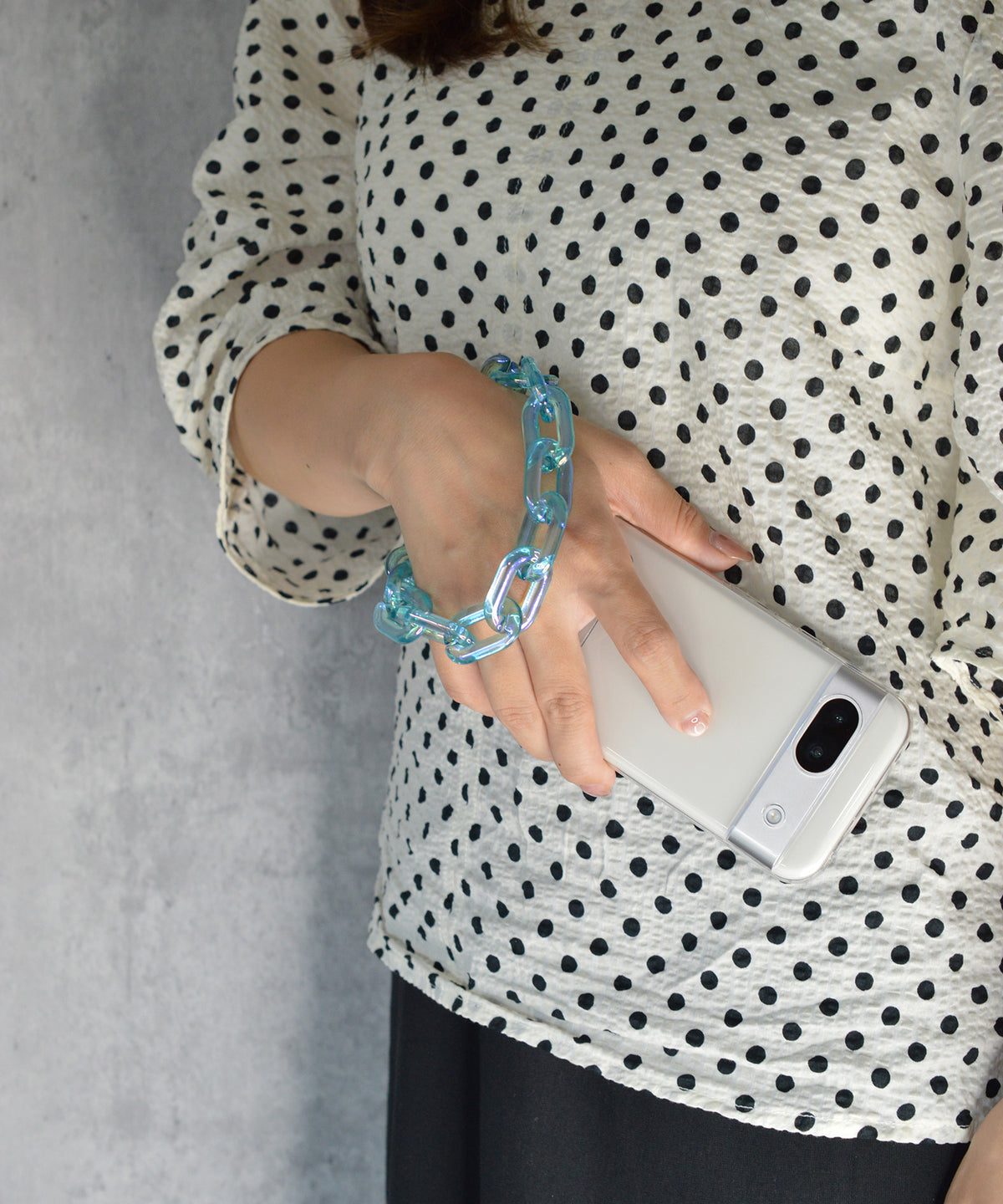 【eY】Aurora Ellipse Chain Wrist Strap