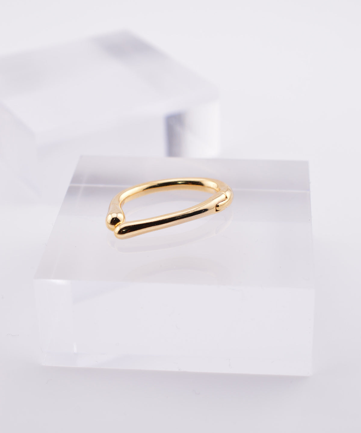 【earyear】Oval Line Form Simple Metal Ear Cuff〈片耳用〉
