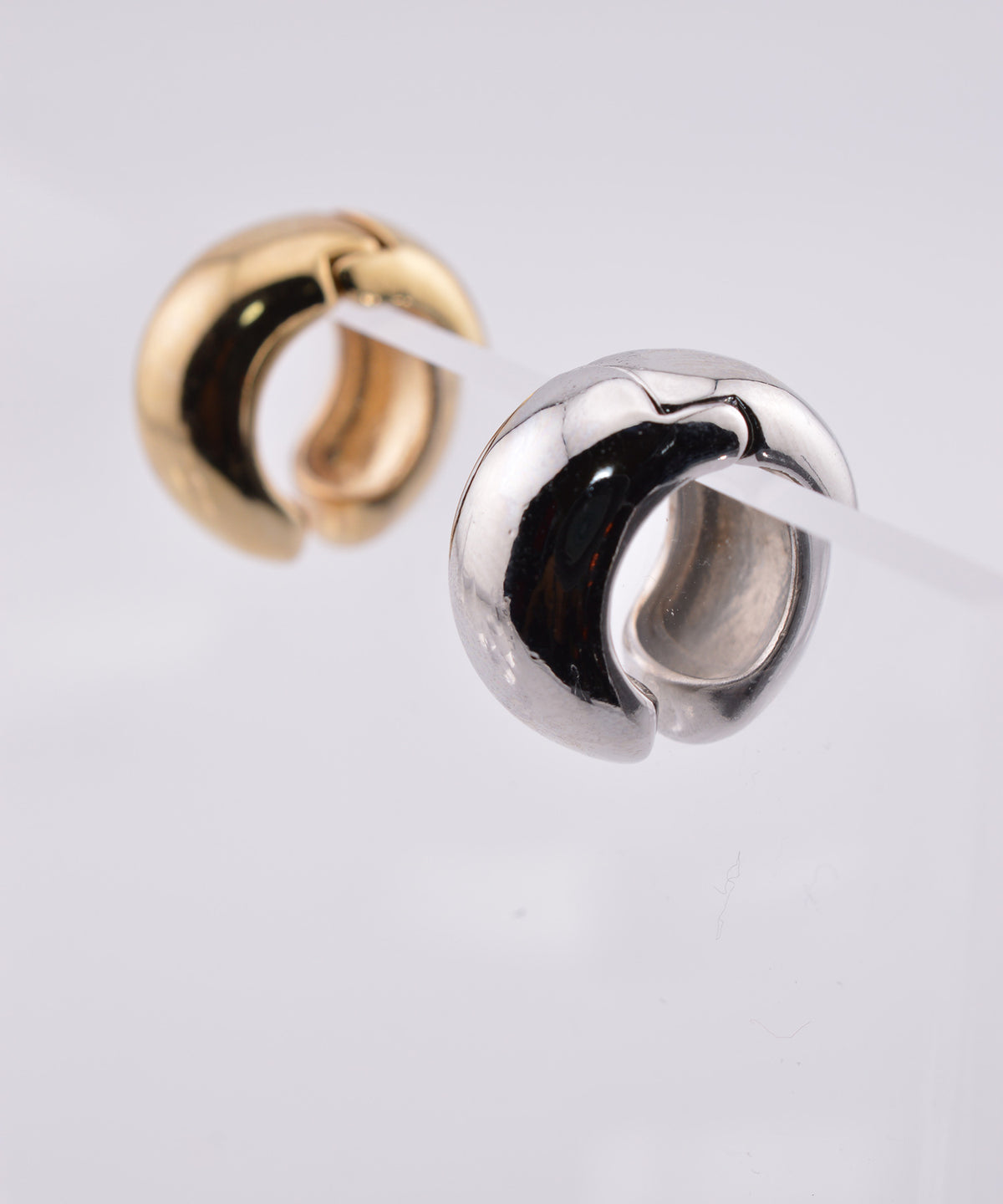 【earyear】Rounded Chunky Simple Metal Ear Cuff〈片耳用〉