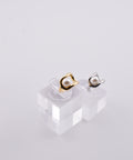 【earyear】Framed Pearl Ear Cuff〈片耳用〉