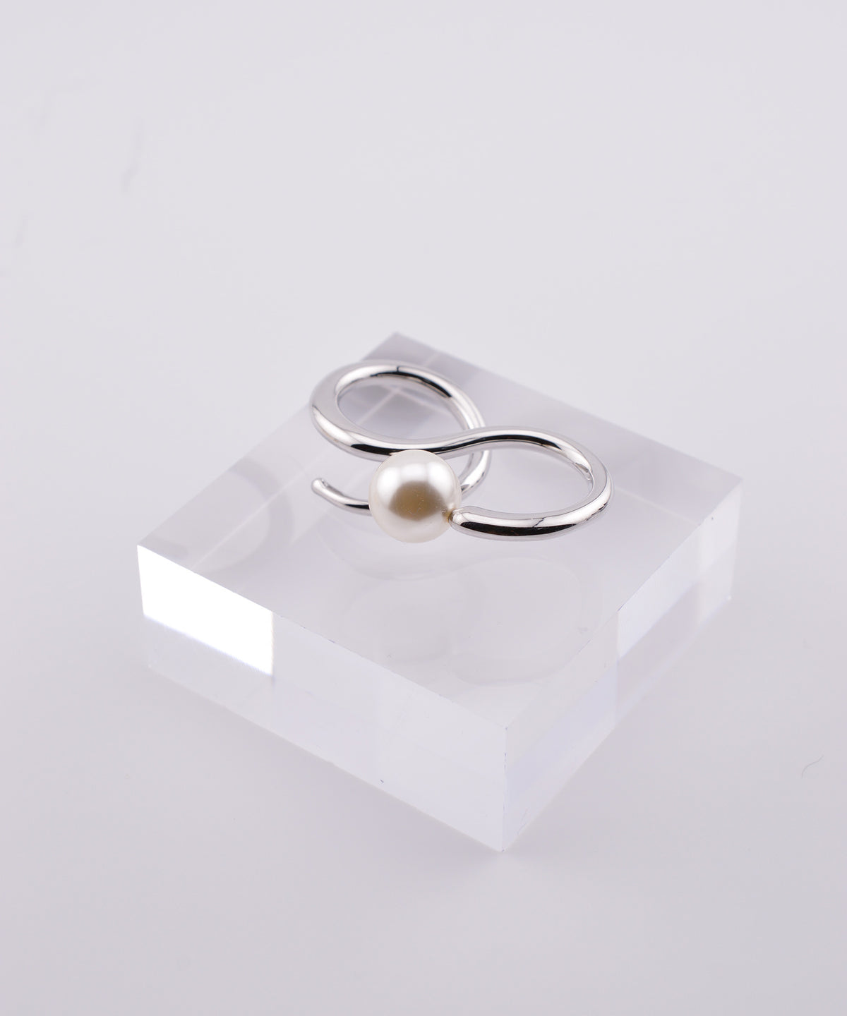 【earyear】Wave Pearl Design Double Finger Ring