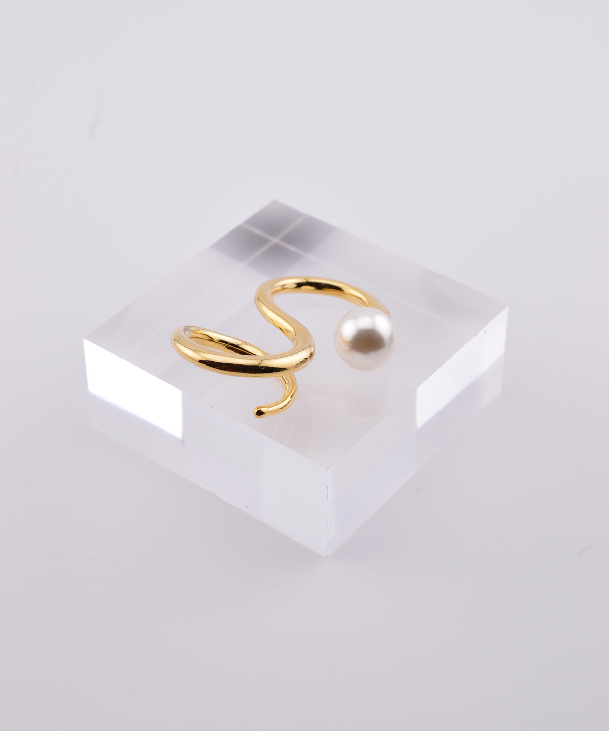【earyear】Wave Pearl Design Double Finger Ring