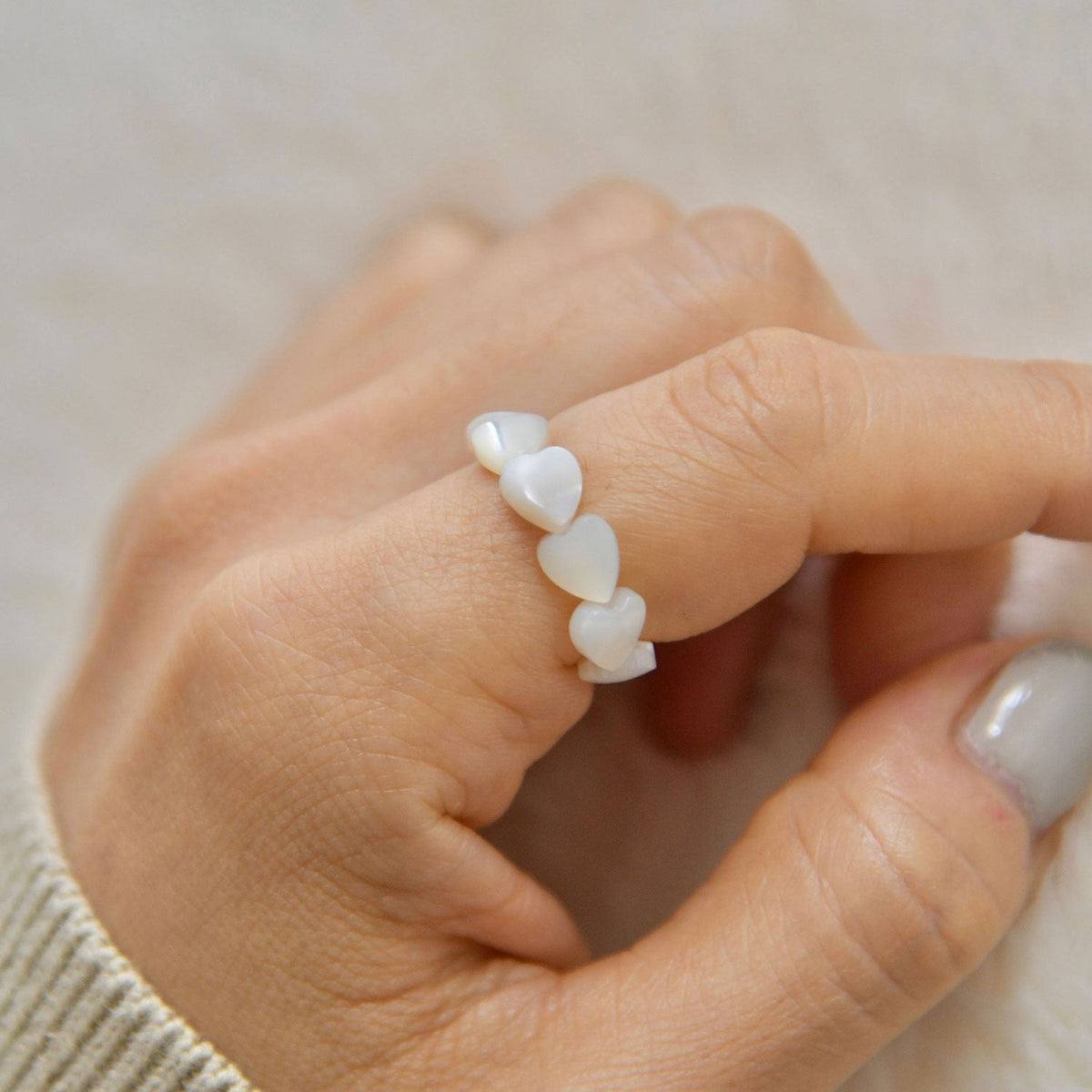 シンプルパールフリーサイズリング　Heart Mother Pearl Simple Ring