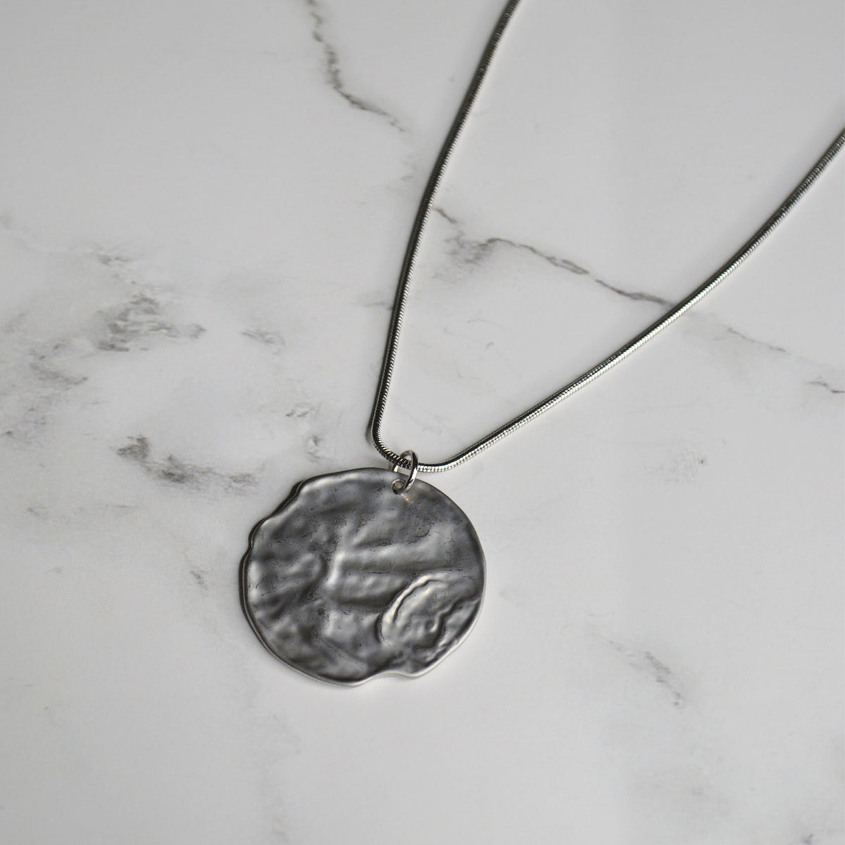Ancient Big Circle Plate Pendant Necklace